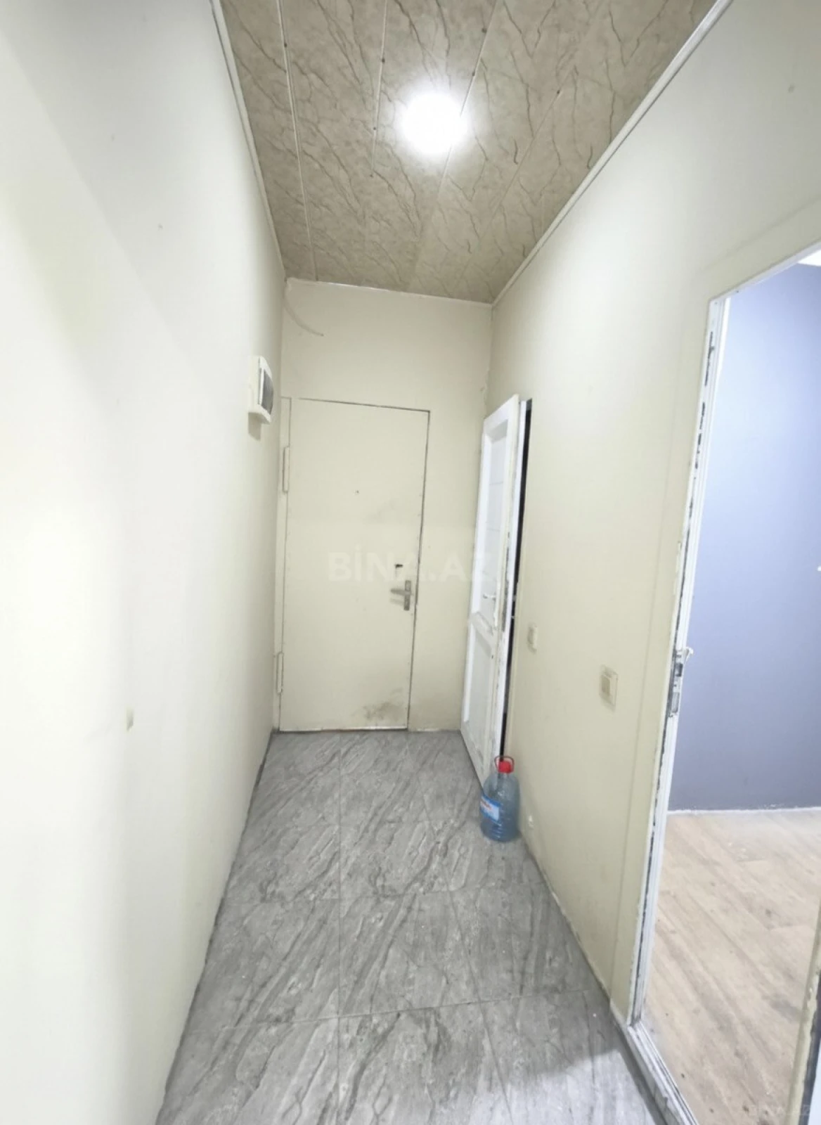 Kirayə verilir 2 otaqlı ofis 50 m²