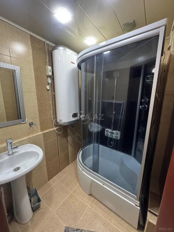 Satılır 3 otaqlı mənzil 68 m²