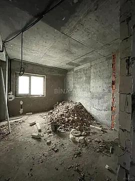 Satılır 3 otaqlı mənzil 157 m²