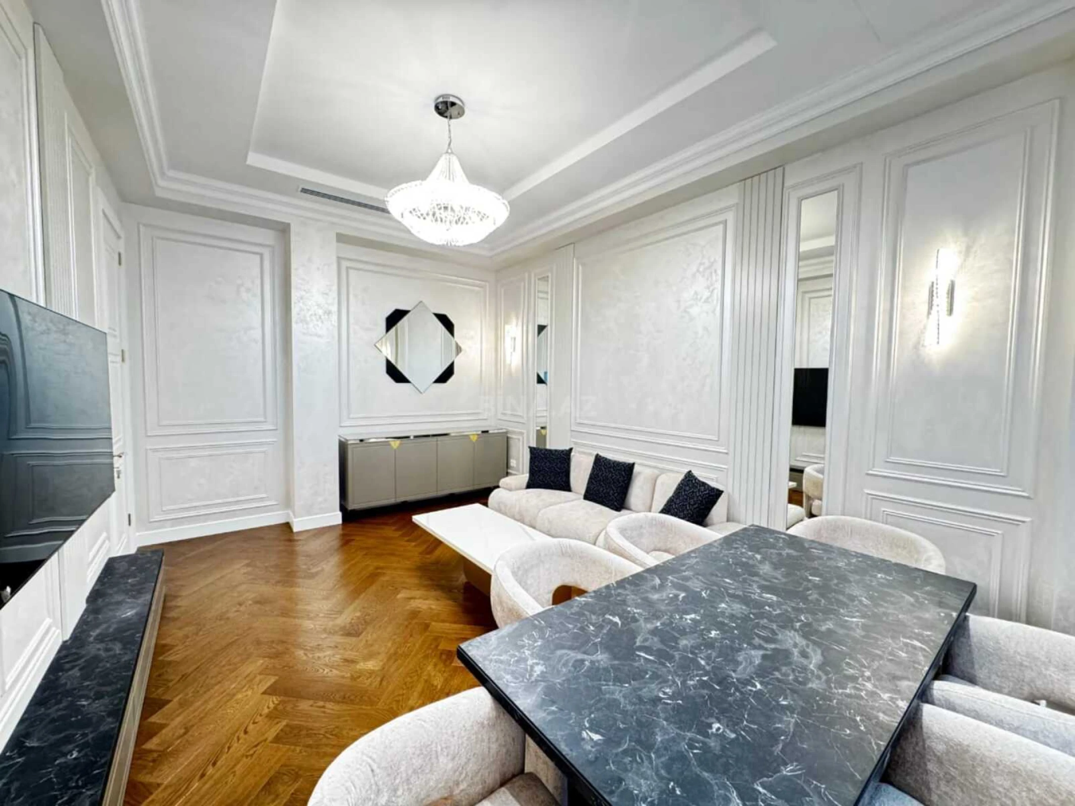 Kirayə verilir 3 otaqlı mənzil 150 m²