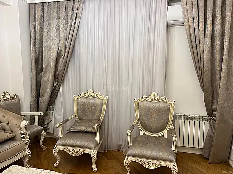 Satılır 3 otaqlı mənzil 119 m²