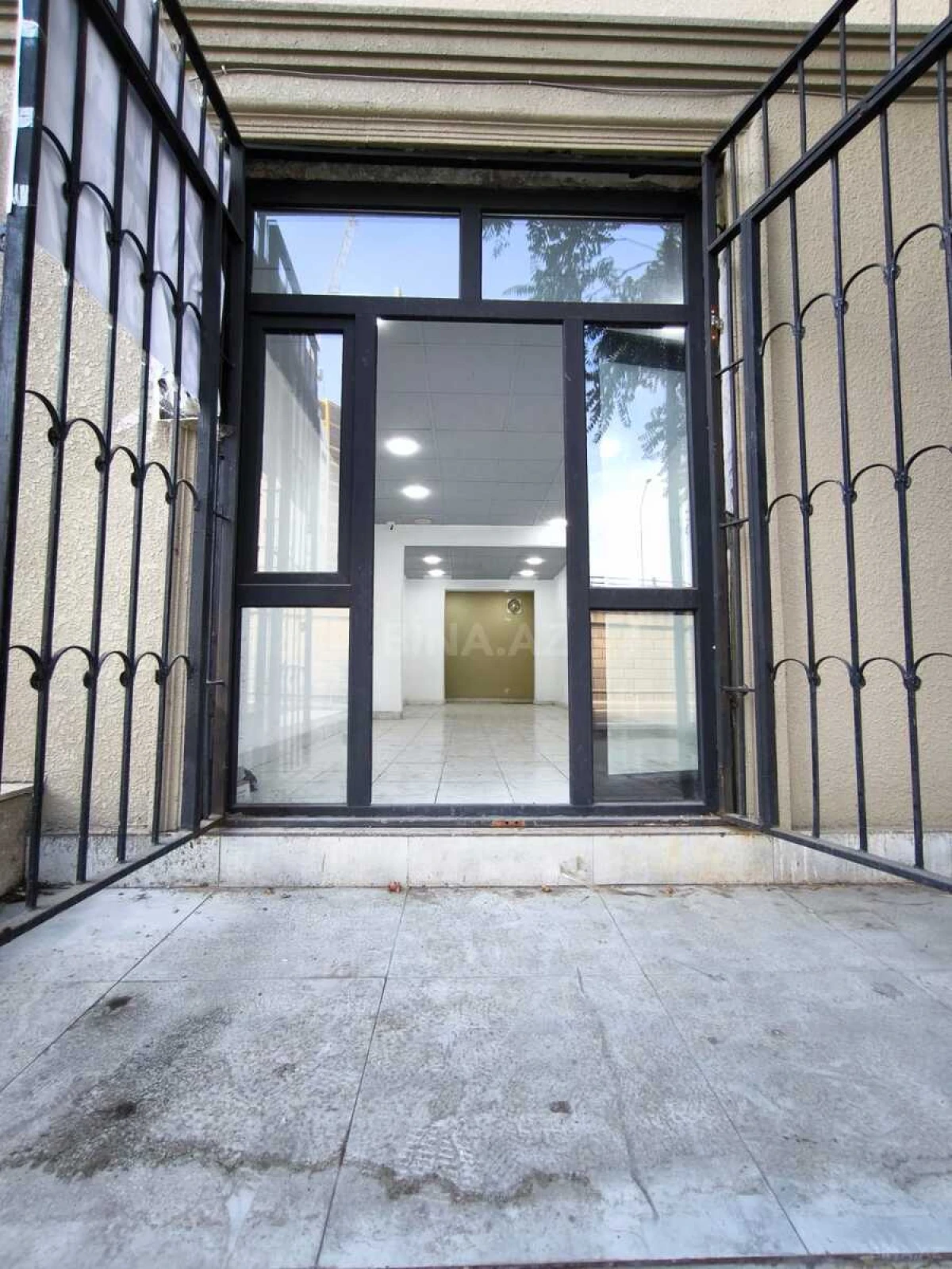 Satılır obyekt 50 m²