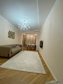 Satılır 3 otaqlı mənzil 119 m²