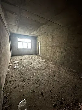 Satılır 3 otaqlı mənzil 97.6 m²