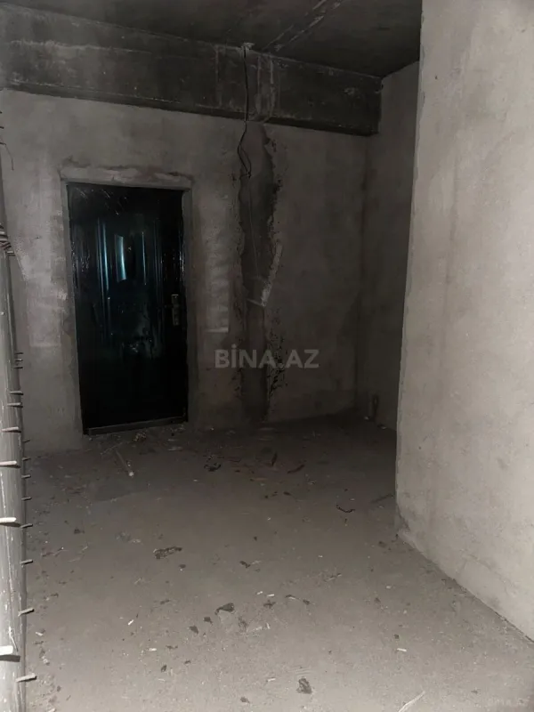 Satılır 3 otaqlı mənzil 97.6 m²
