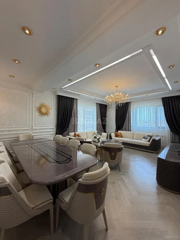 Satılır 4 otaqlı mənzil 185 m²