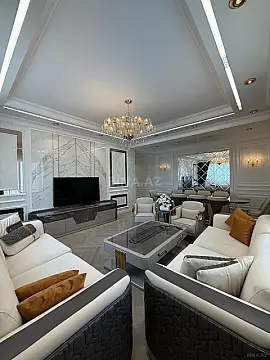 Satılır 4 otaqlı mənzil 185 m²