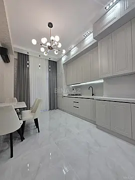 Satılır 3 otaqlı mənzil 100 m²