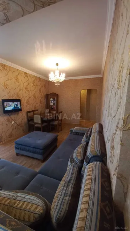 Satılır 3 otaqlı mənzil 110 m²