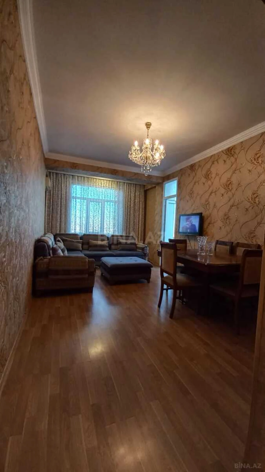 Satılır 3 otaqlı mənzil 110 m²