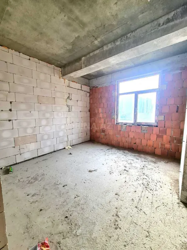 Satılır 2 otaqlı mənzil 70 m²