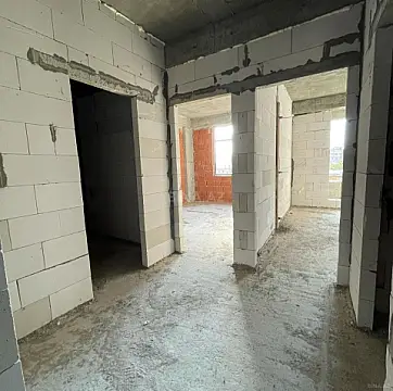 Satılır 2 otaqlı mənzil 70 m²