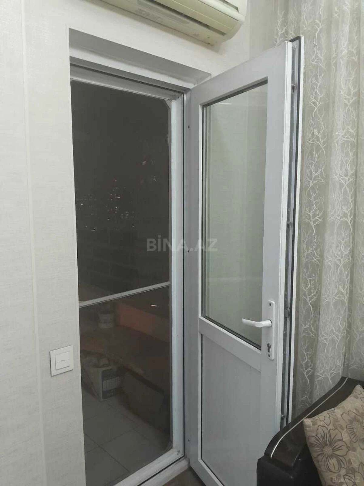 Satılır 2 otaqlı mənzil 65 m²