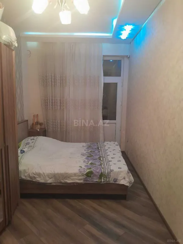 Satılır 2 otaqlı mənzil 65 m²