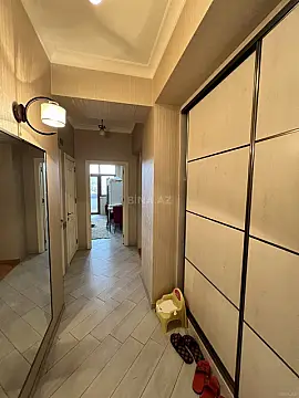 Satılır 4 otaqlı mənzil 115 m²