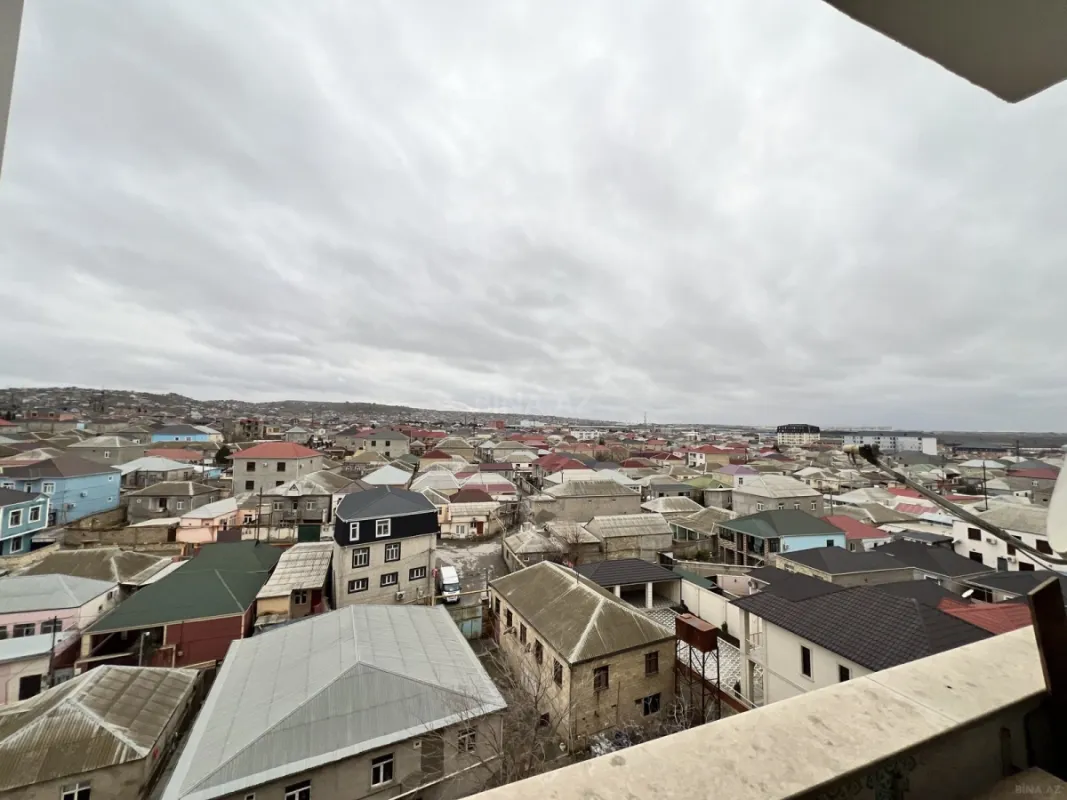 Satılır 4 otaqlı mənzil 115 m²