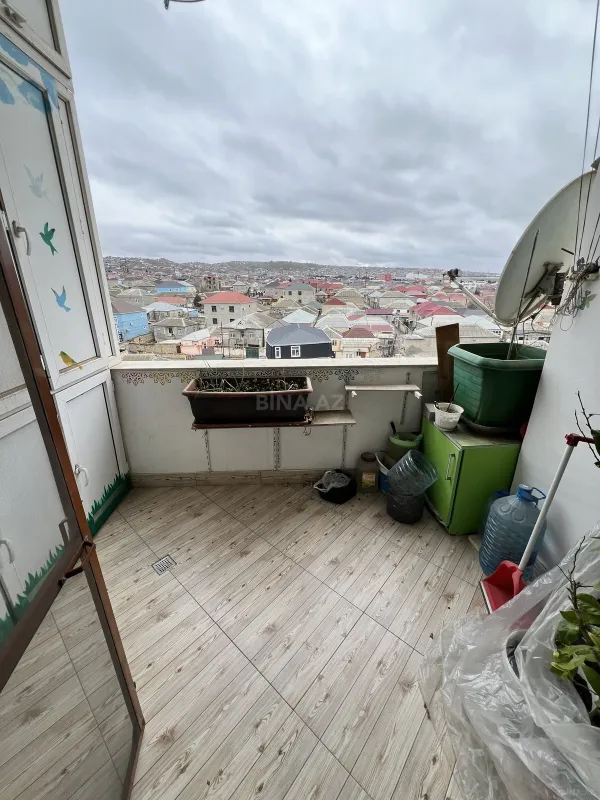 Satılır 4 otaqlı mənzil 115 m²