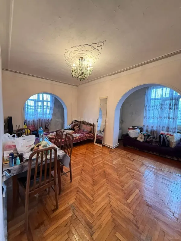 Satılır 1 otaqlı mənzil 45 m²