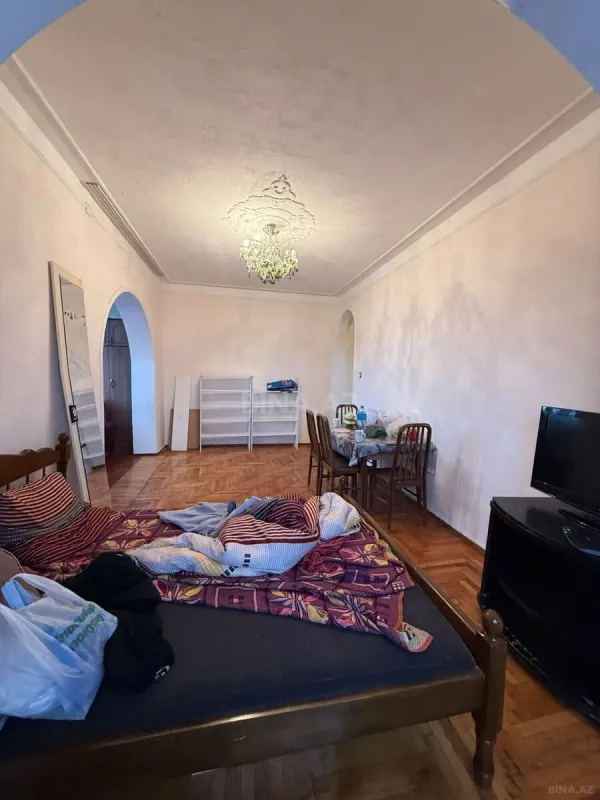 Satılır 1 otaqlı mənzil 45 m²