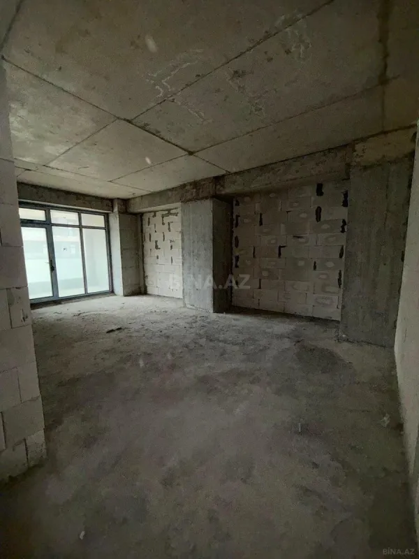 Satılır 3 otaqlı mənzil 148 m²
