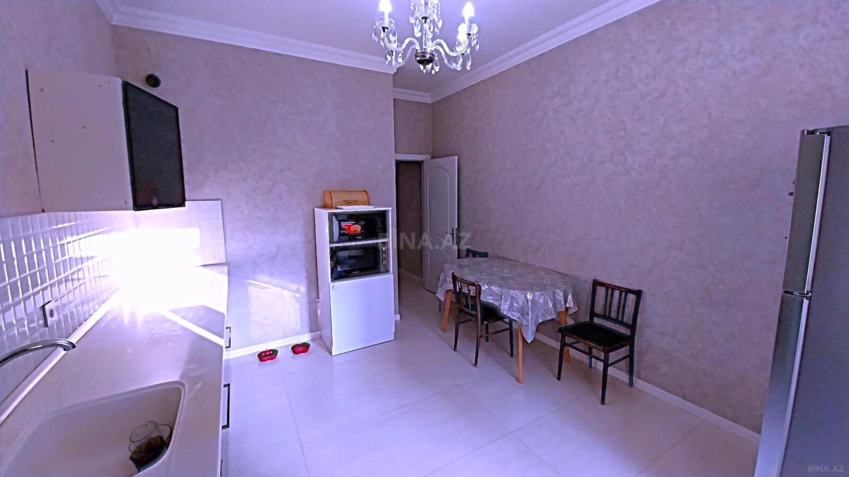 Satılır 3 otaqlı mənzil 108 m²