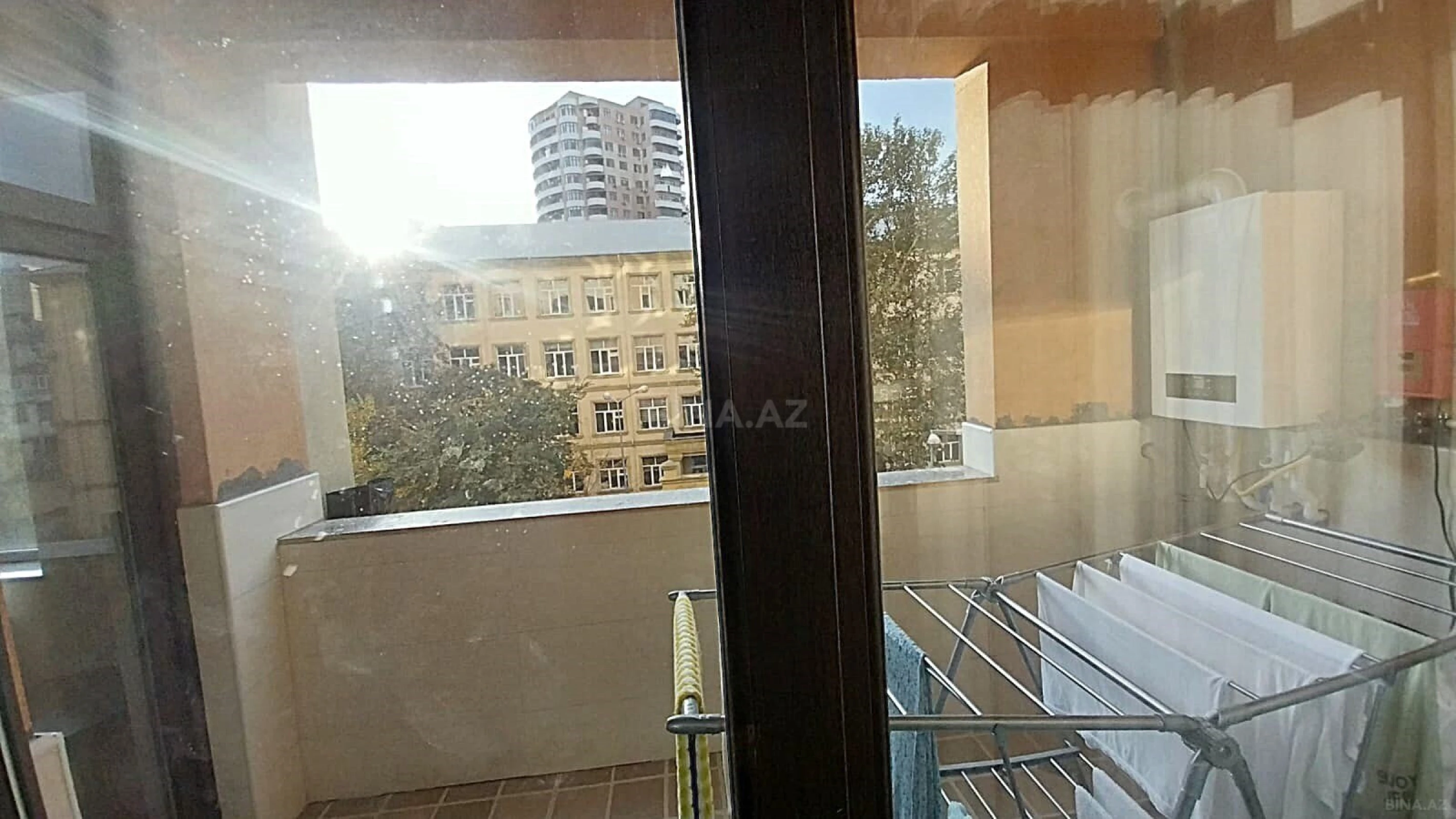 Satılır 3 otaqlı mənzil 108 m²