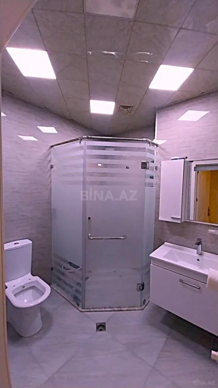 Satılır 3 otaqlı mənzil 108 m²