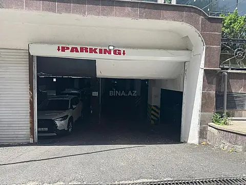 Satılır 3 otaqlı mənzil 189 m²