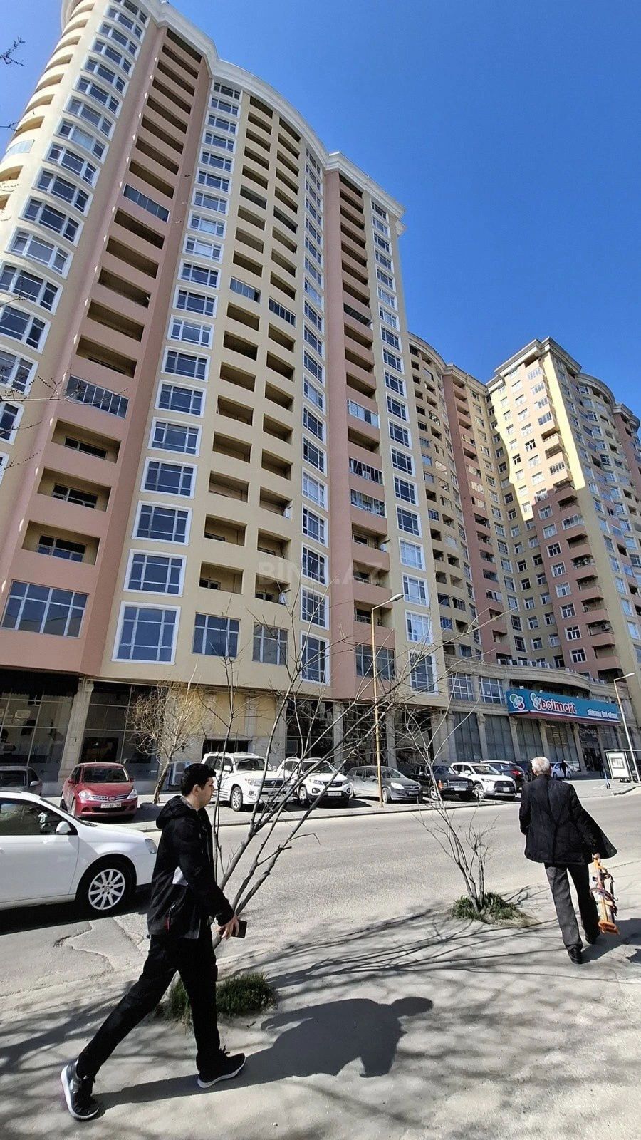 Satılır 3 otaqlı mənzil 120 m²