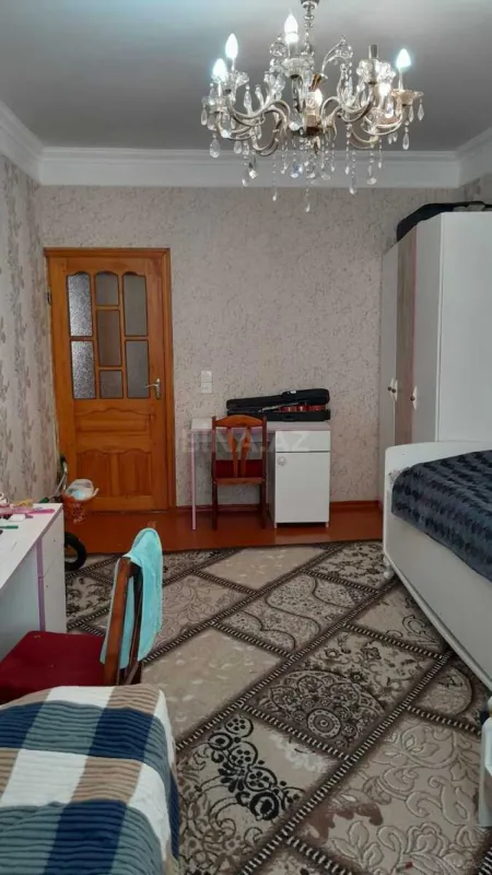 Satılır 3 otaqlı mənzil 65 m²