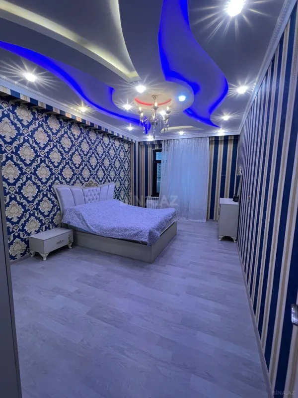 Satılır 3 otaqlı mənzil 150 m²