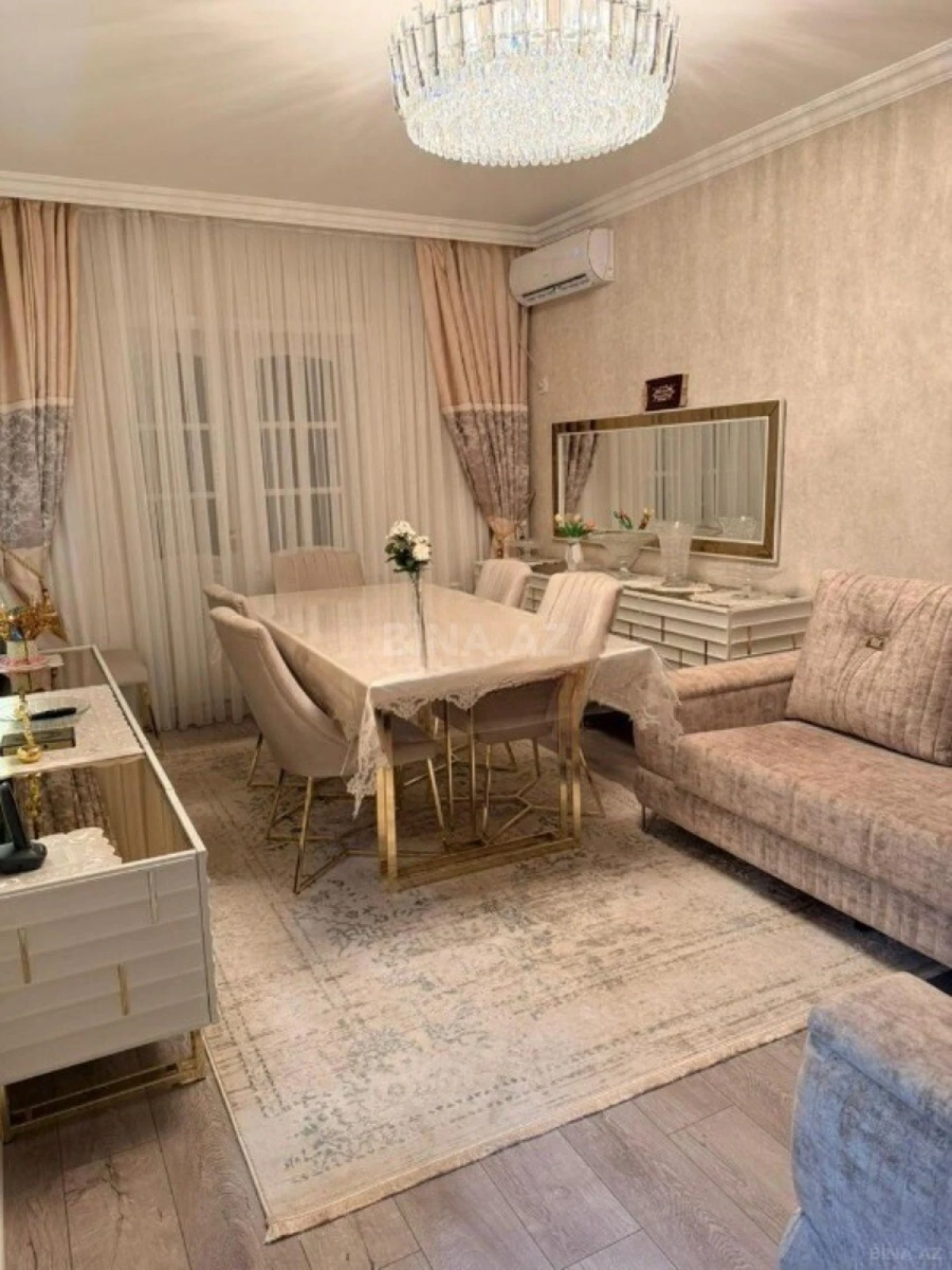 Satılır 2 otaqlı mənzil 65 m²