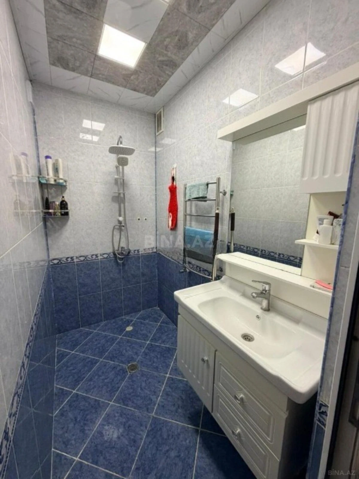 Satılır 2 otaqlı mənzil 65 m²