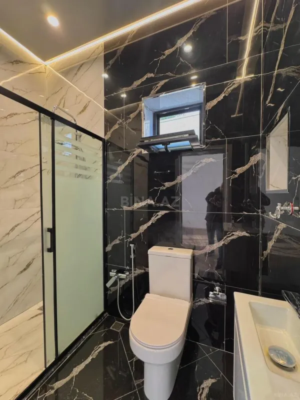 Satılır 3 otaqlı həyət evi 140 m²