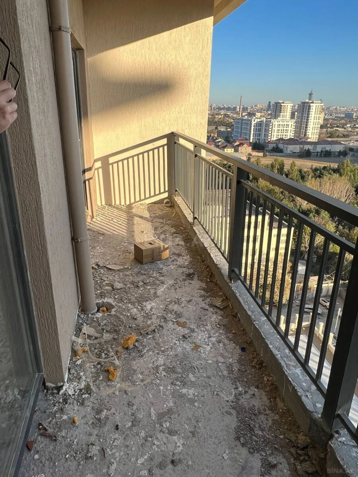 Satılır 3 otaqlı mənzil 115 m²