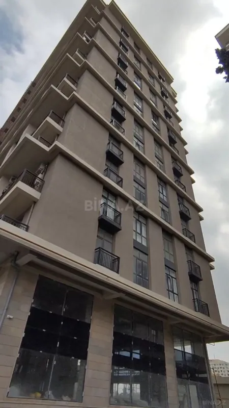 Satılır 3 otaqlı mənzil 115 m²