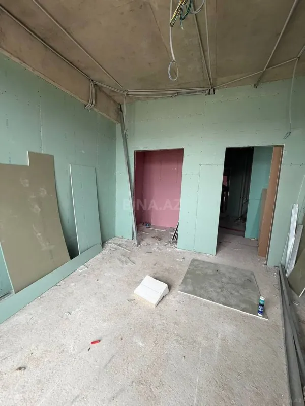 Satılır 1 otaqlı mənzil 85.9 m²