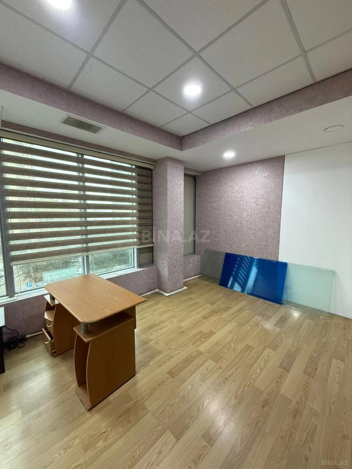 Kirayə verilir 9 otaqlı ofis 200 m²