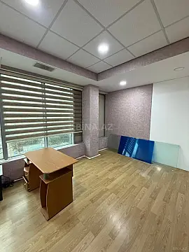 Kirayə verilir 9 otaqlı ofis 200 m²