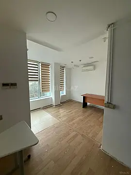 Kirayə verilir 9 otaqlı ofis 200 m² — Bakı, 8-ci kilometr 9 otaq 200.00 m²