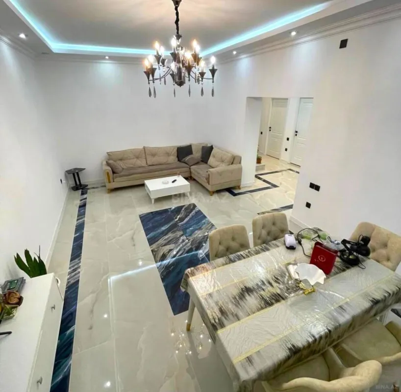 Satılır 6 otaqlı həyət evi 260 m²