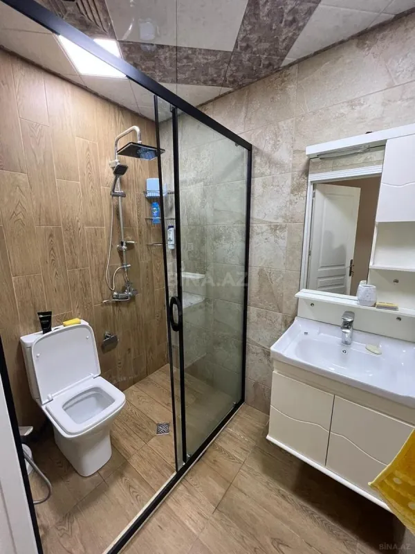 Satılır 3 otaqlı mənzil 125 m²