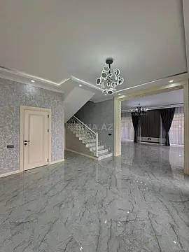 Satılır 5 otaqlı həyət evi 300 m²