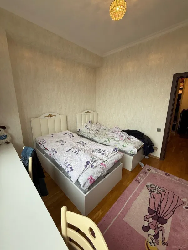 Satılır 3 otaqlı mənzil 100 m²