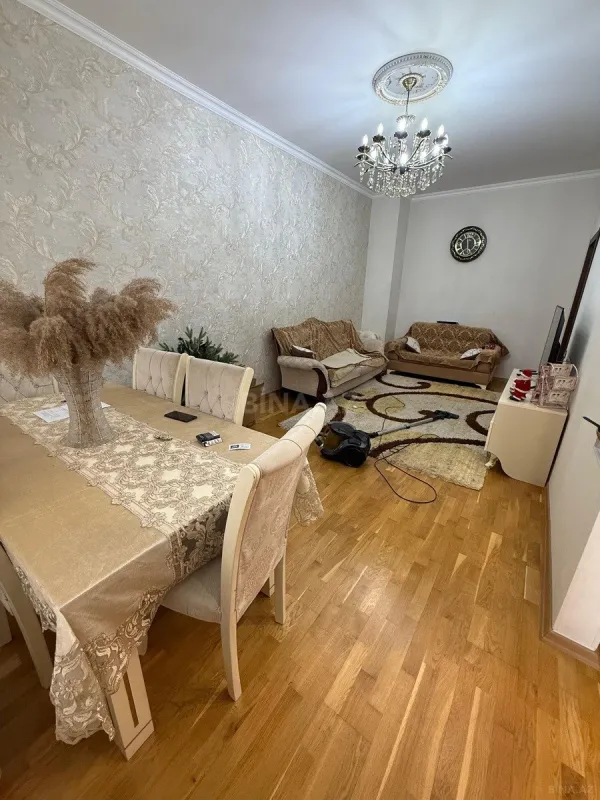 Satılır 3 otaqlı mənzil 100 m²