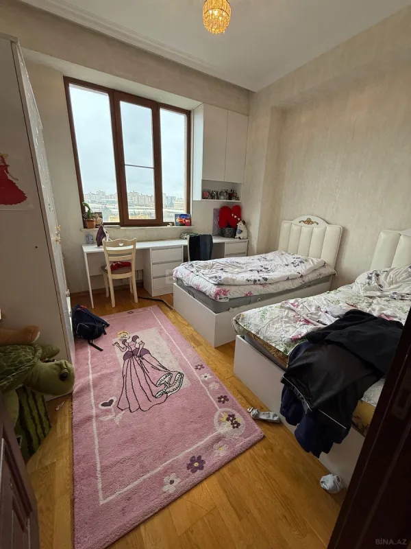 Satılır 3 otaqlı mənzil 100 m²