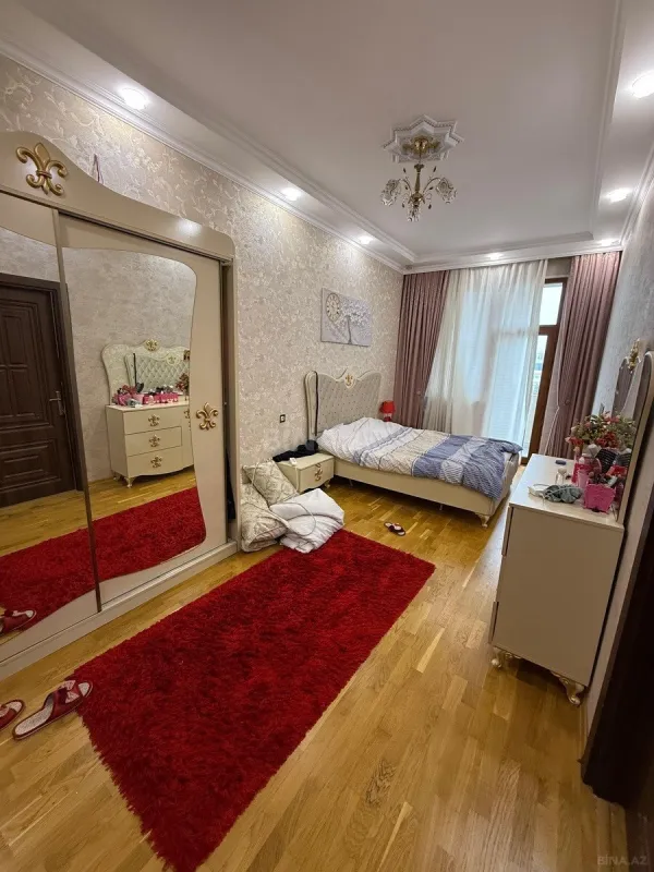 Satılır 3 otaqlı mənzil 100 m²