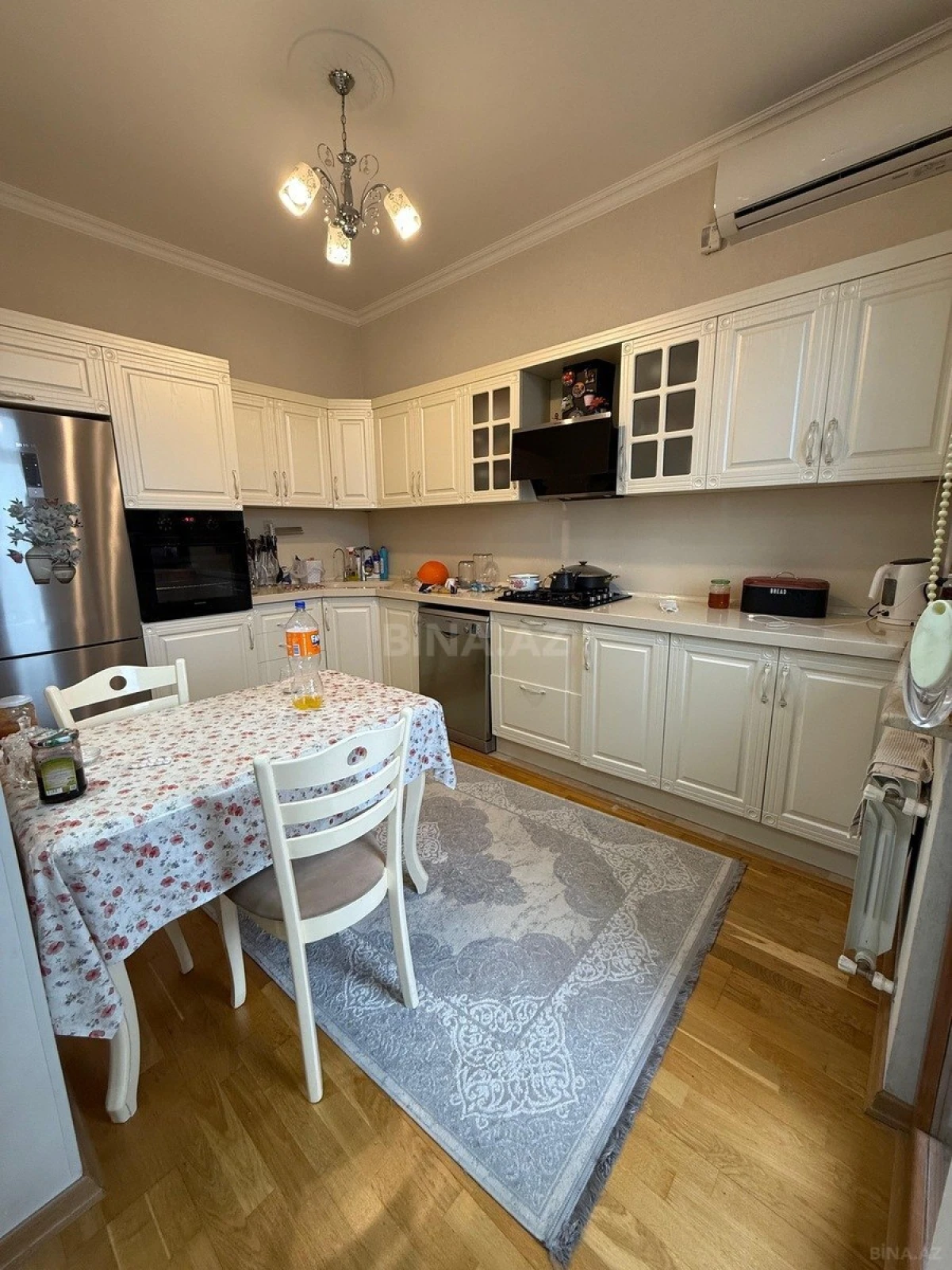 Satılır 3 otaqlı mənzil 100 m²