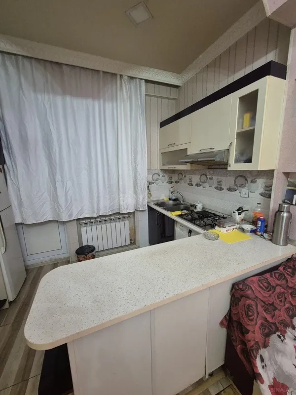 Satılır 2 otaqlı mənzil 52 m²