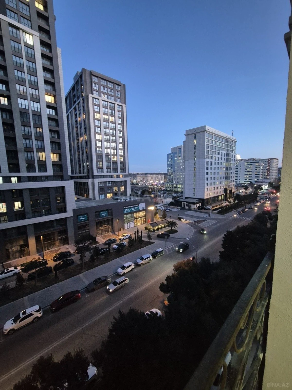 Satılır 2 otaqlı mənzil 52 m²